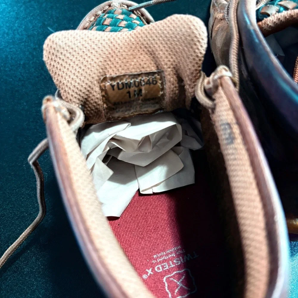 Twisted X Kid's Chukka Driving Mocs Oiled Saddle leather western youth 1 M kids